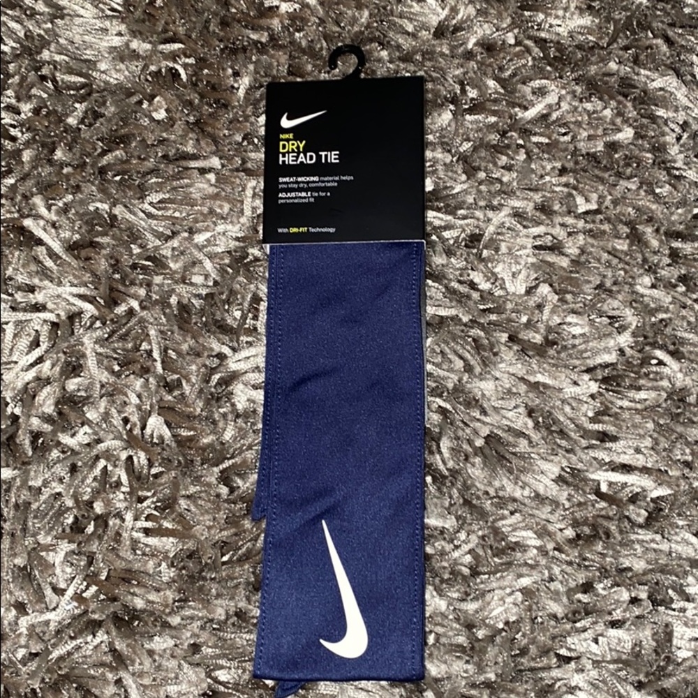 Nike head tie headband